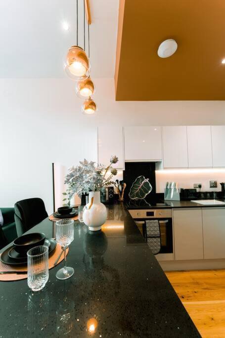 הוילה ברמינגהאם Dusk House - B'Ham Jq Townhouse מראה חיצוני תמונה